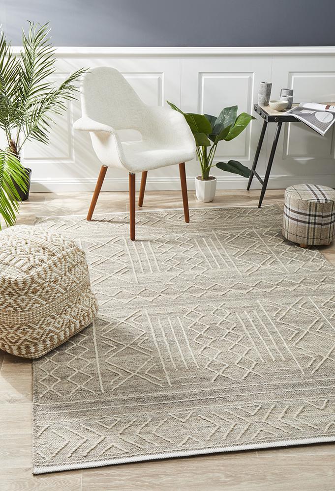 Arya Stitch Woven Rug Natural 280x190cm