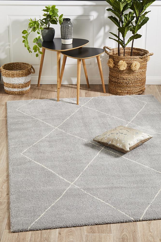 Broadway Jasmine Diamond Silver Rug 230X160