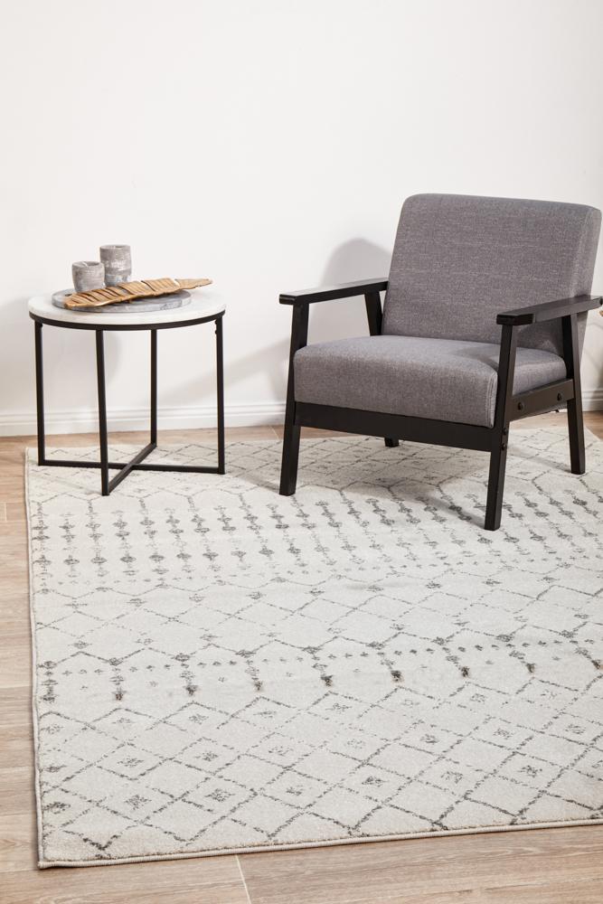 Chrome Elsa Silver Rug - 400X300CM