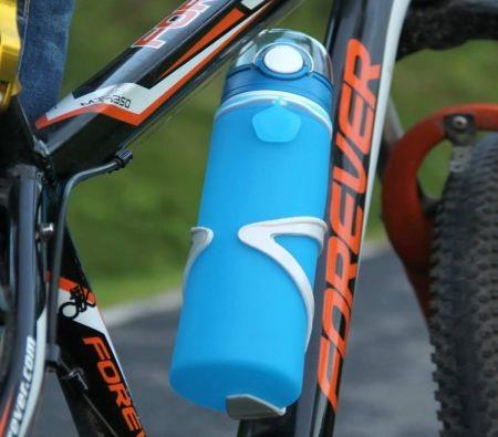 Collapsible Water Bottle, Silicone Foldable with Leak Proof Valve BPA Free, Aqua Blue, 750ml