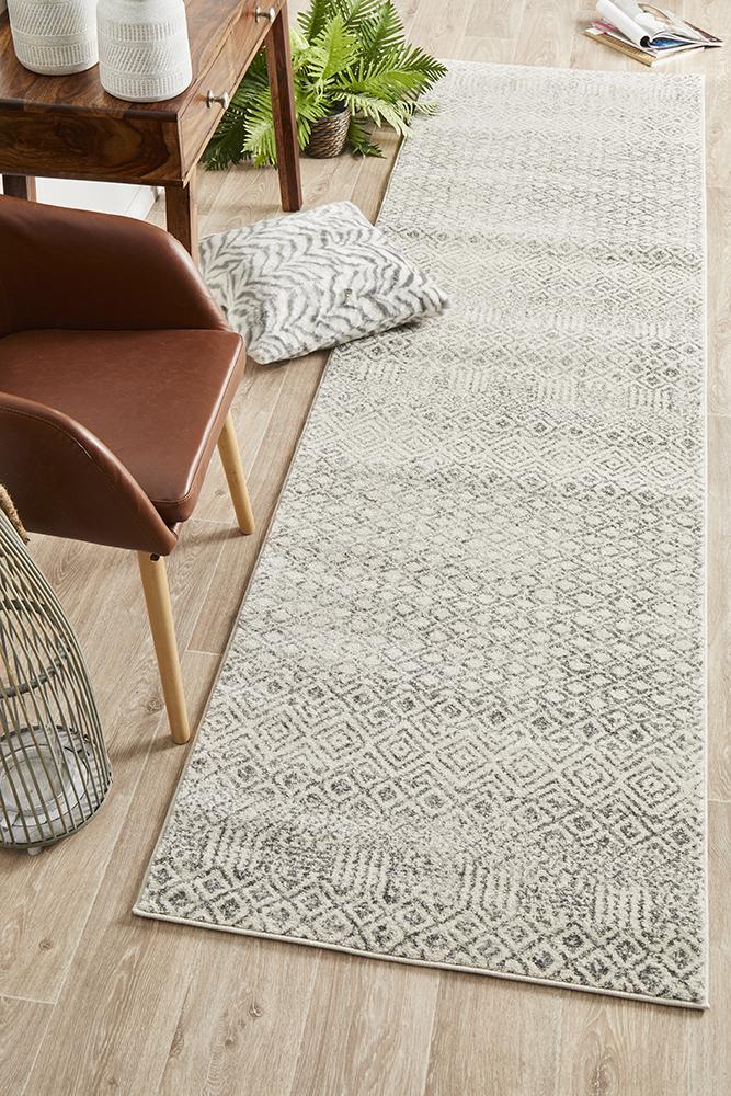 Diamond Grey Transitional Rug 300x80cm