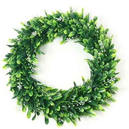 Faux Boxwood Wreath, 15
