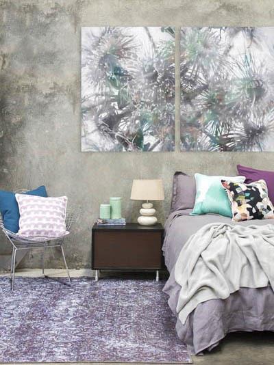 Flowering Gum II - Black Box Frame Canvas - 100x75 - Portrait