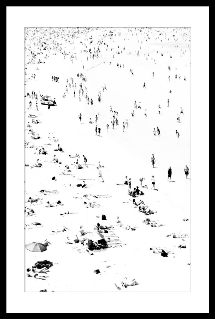 Little Bathers (Left)  - 80X120 - Black Frame