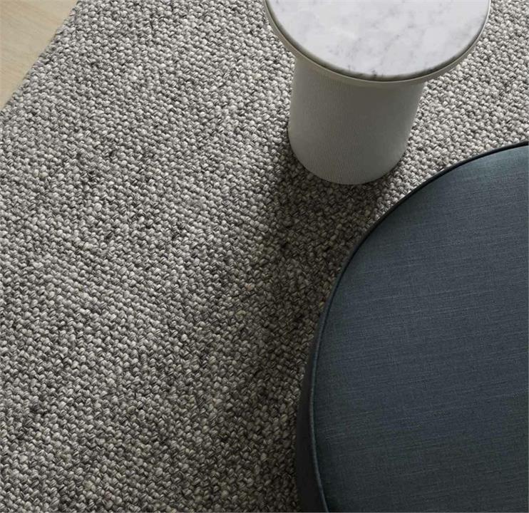 Logan Floor Rug - 200x300 - Feather