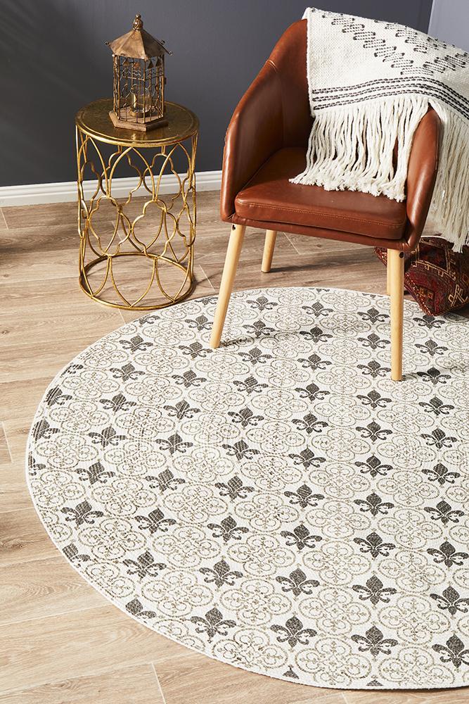 Lunar Braided Cotton Fleur de lis Off White Round Rug 150x150cm
