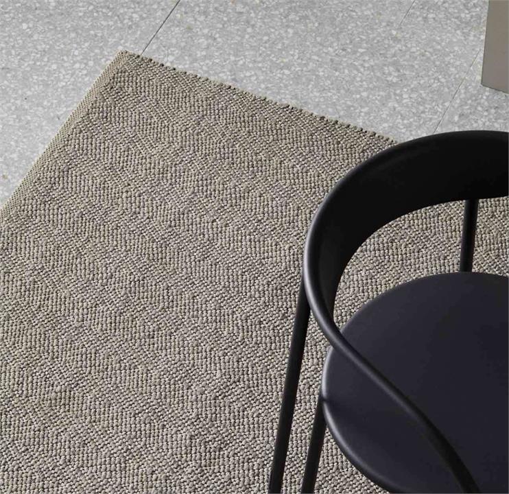 Matterhorn Floor Rug - 200x300 - Basalt