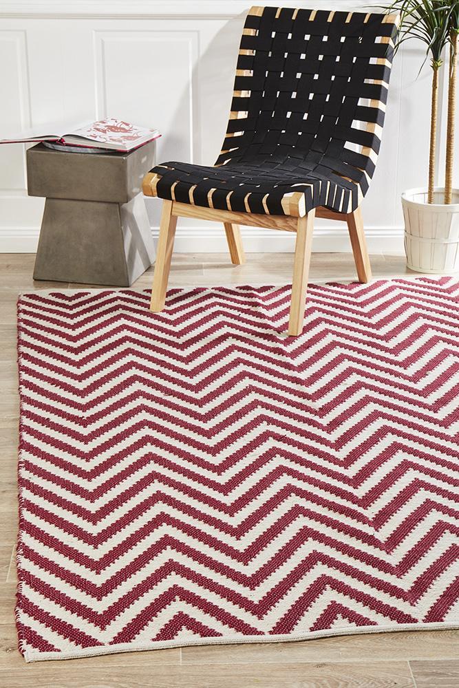 Modern Flatweave Chevron Design Red Rug 280x190cm