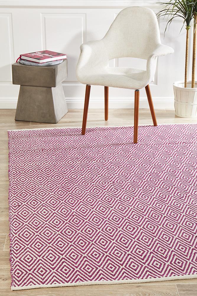 Modern Flatweave Diamond Design Pink Rug 280x190cm