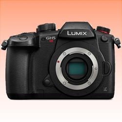 New Panasonic Lumix DC-GH5S Body Digital Camera Black (1 Year Warranty)