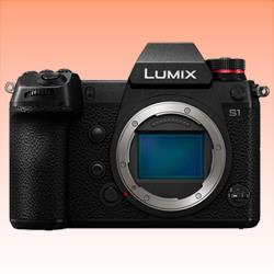 New Panasonic LUMIX DC-S1 24MP Digital SLR Camera Body (FREE INSURANCE + 1 YEAR AUSTRALIAN WARRANTY)