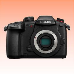 New Panasonic Lumix GH5 II Mirrorless Camera (Body Only) (FREE INSURANCE + 1 YEAR AUSTRALIAN WARRANTY)