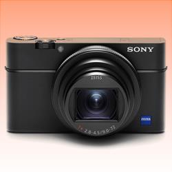 New Sony Cyber-shot DSC-RX100 VI 20.1MP Digital Camera (FREE INSURANCE + 1 YEAR AUSTRALIAN WARRANTY)