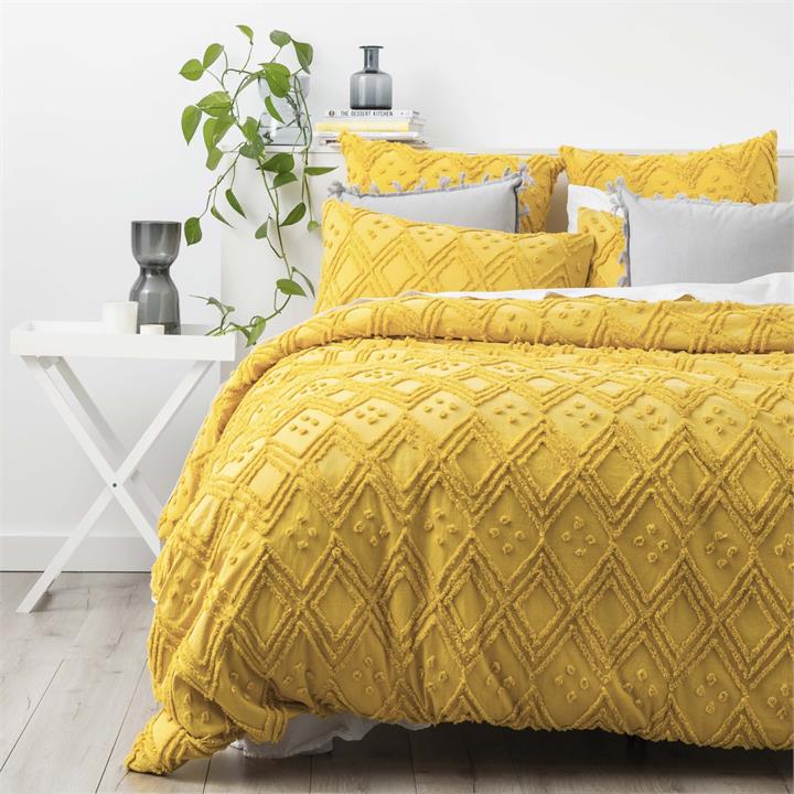 Park Avenue Medallion cotton Vintage washed Tufted Quilt Cover set  Euro PCase Misted Yellow