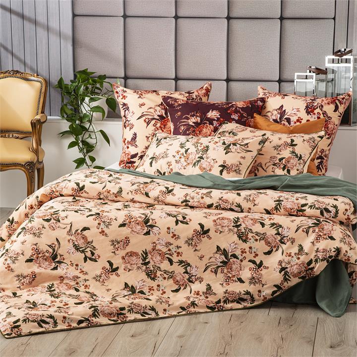 Renee Taylor 300 TC Cotton Quilt cover Set King Secret Garden
