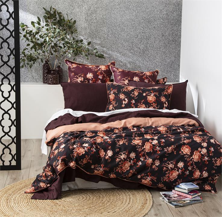 Renee Taylor 300 TC Cotton Quilt cover Set Queen Florence Plum