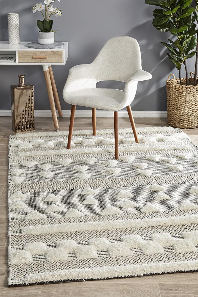 Rhythm Flow Ivory Rug 320X230cm