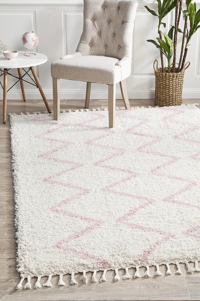Saffron 11 Pink 230x160
