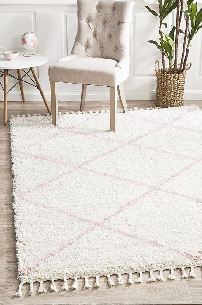 Saffron 22 Pink 400x300