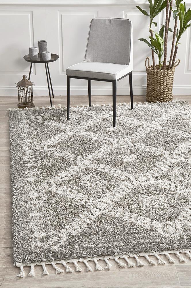 Saffron 33 Grey 400x300