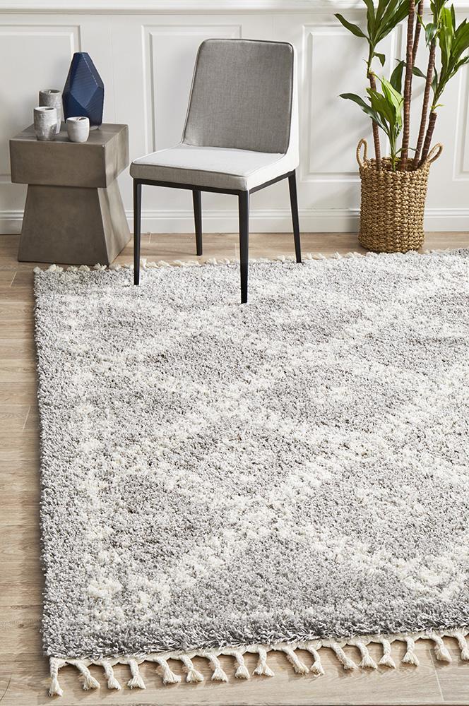 Saffron 33 Silver 330x240