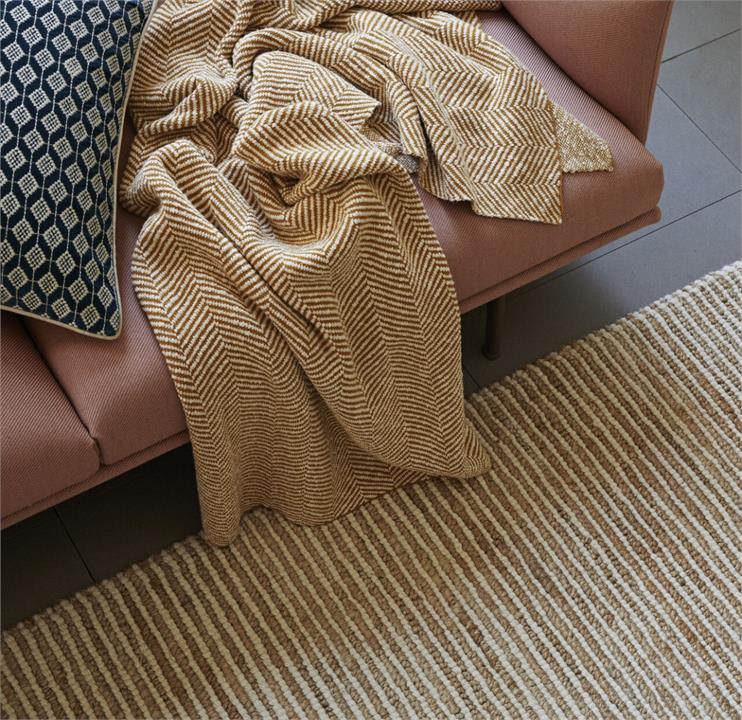 Solano Throw - Amber