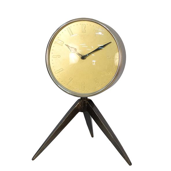 Tripod Clock