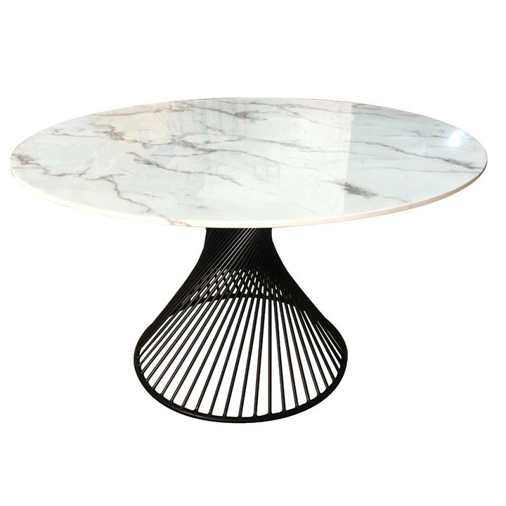 Twirl Dining Table Black