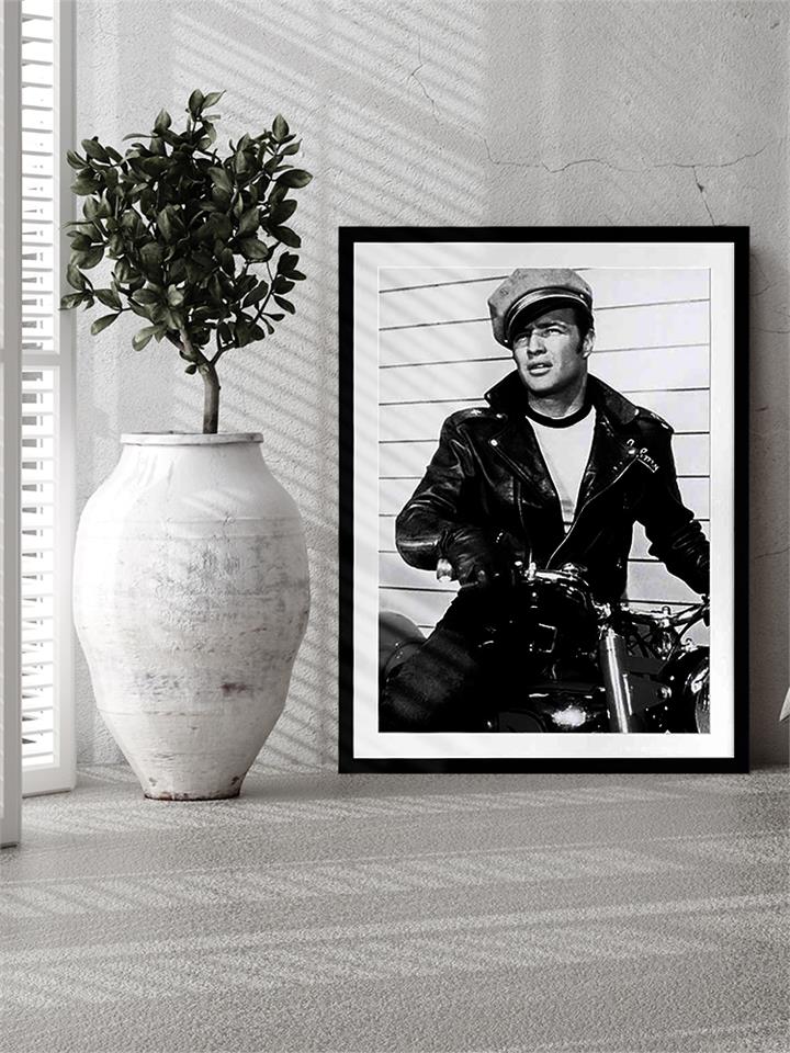 Vintage Leather - Frame Black - With Mat - 84x105 - Portrait